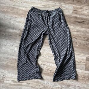 Michael Kors women’s Gray Checkered Lounge Pants